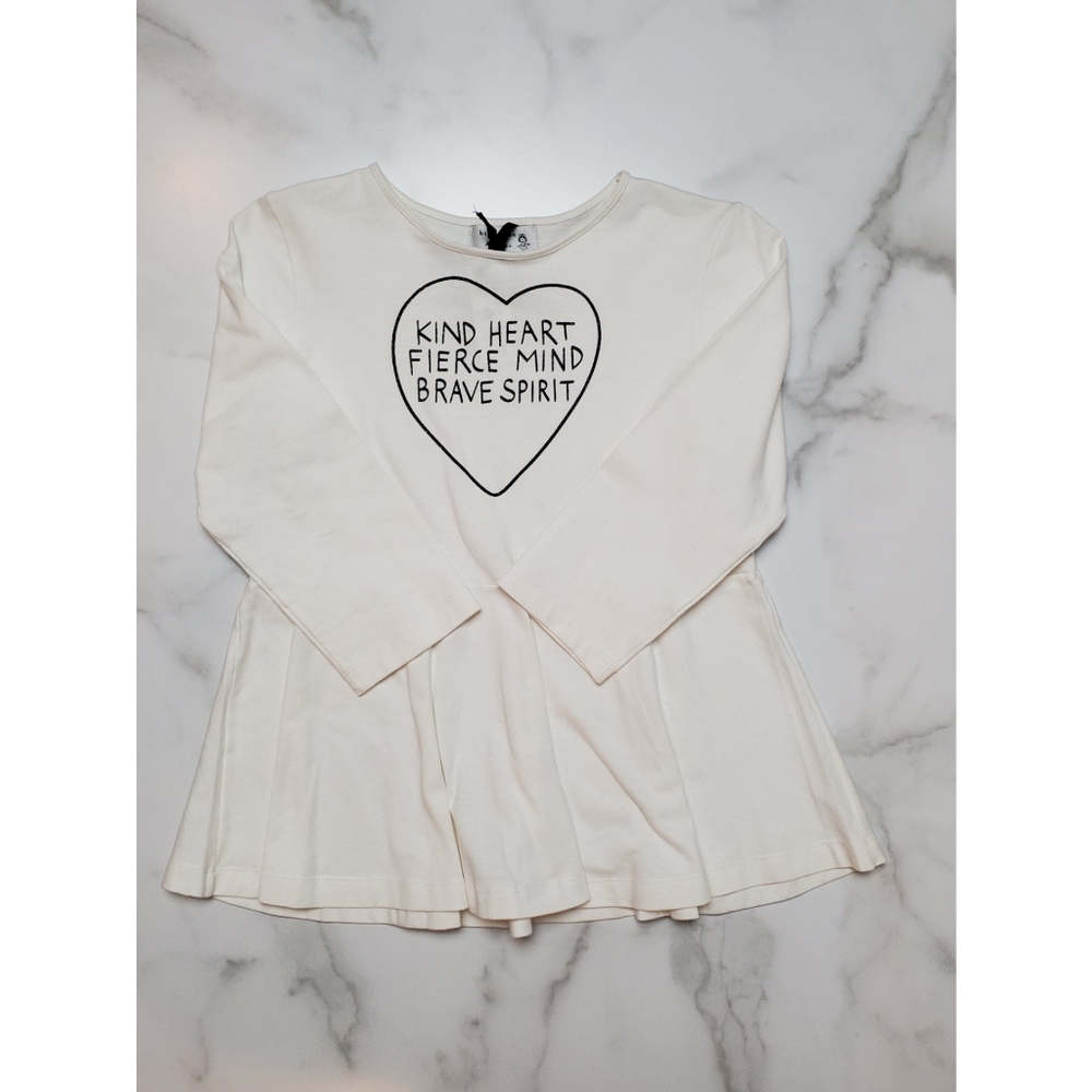 Biblanche Kids long sleeve t-shirt.